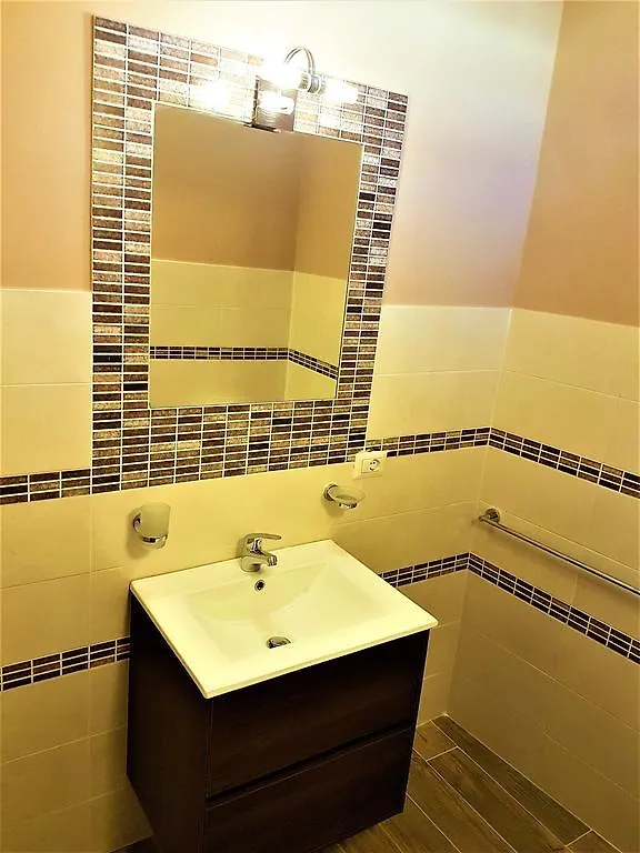 Aretusa Apartments Syracuse