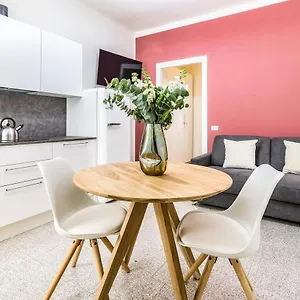  Appartamento Beplace In Porta Garibaldi Italia